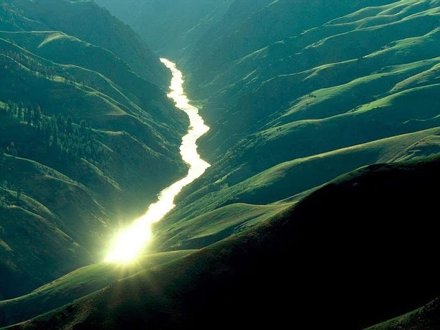 De l'espace pour le fleuve