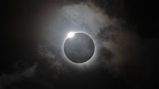 Eclipse solaire totale, phénomène extraordinaire