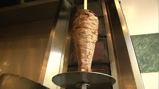 Pizza, sandwich, kebab : révélations sur les grosses combines de la petite restauration