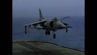 Legendes du ciel : aviation embarquée et force de frappe