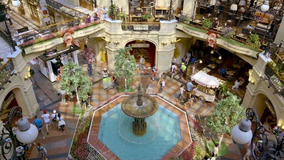 Les grands magasins, ces temples du rêve - Le Goum de Moscou