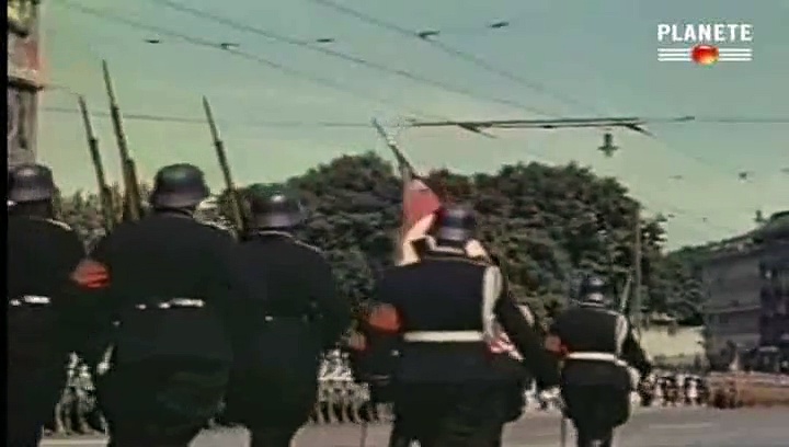 La garde rapprochée d'Hitler - 7/13 - Bombes et paranoïa