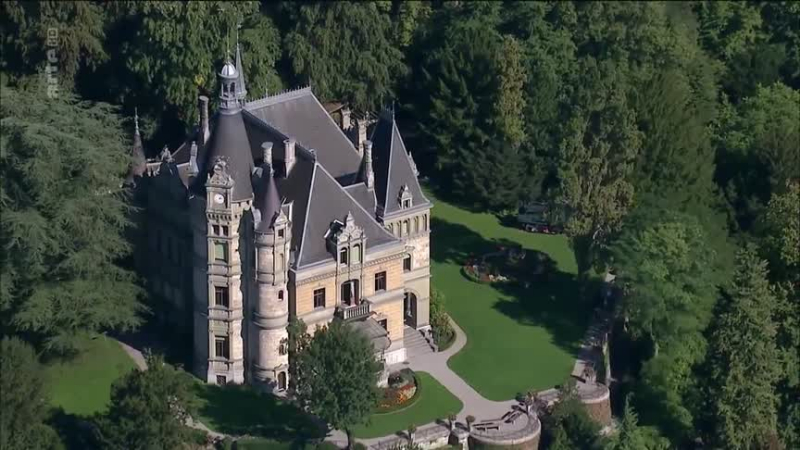 Home Swiss Home - 1/2 - La route des lacs