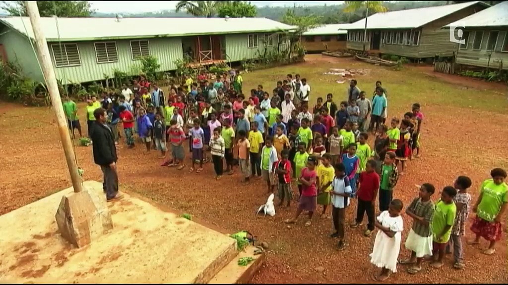 Documentaire Chemins d’école, chemins de tous les dangers – La Papouasie-Nouvelle-Guinée