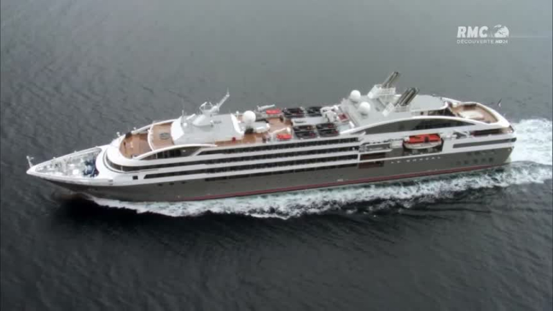 Titans des mers - Navire de croisiere