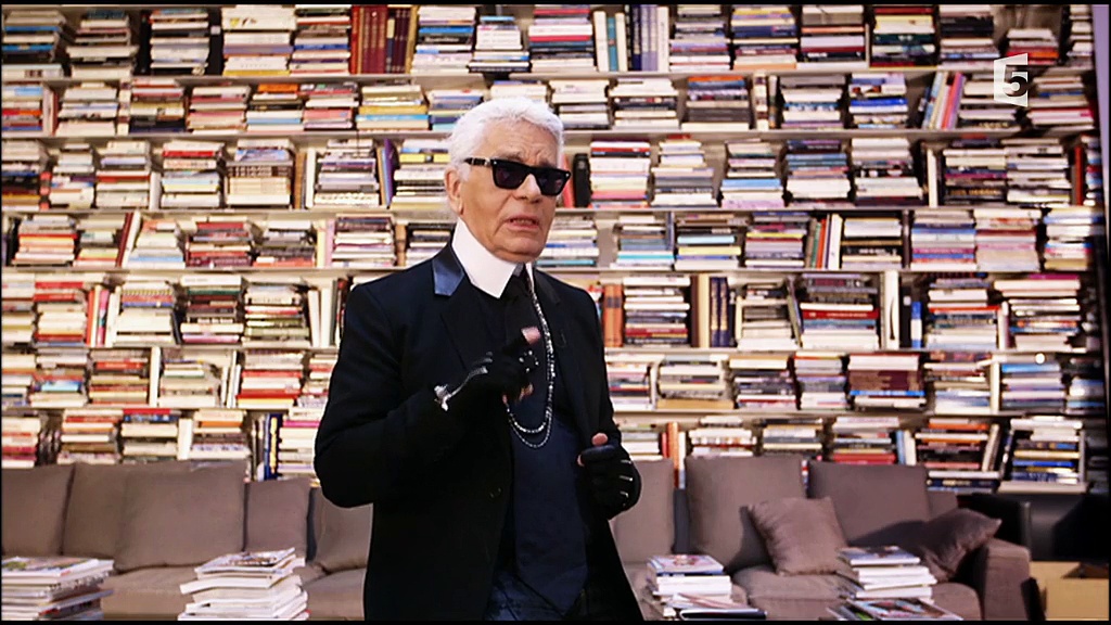 Yves Saint Laurent - Karl Lagerfeld, une guerre en dentelles