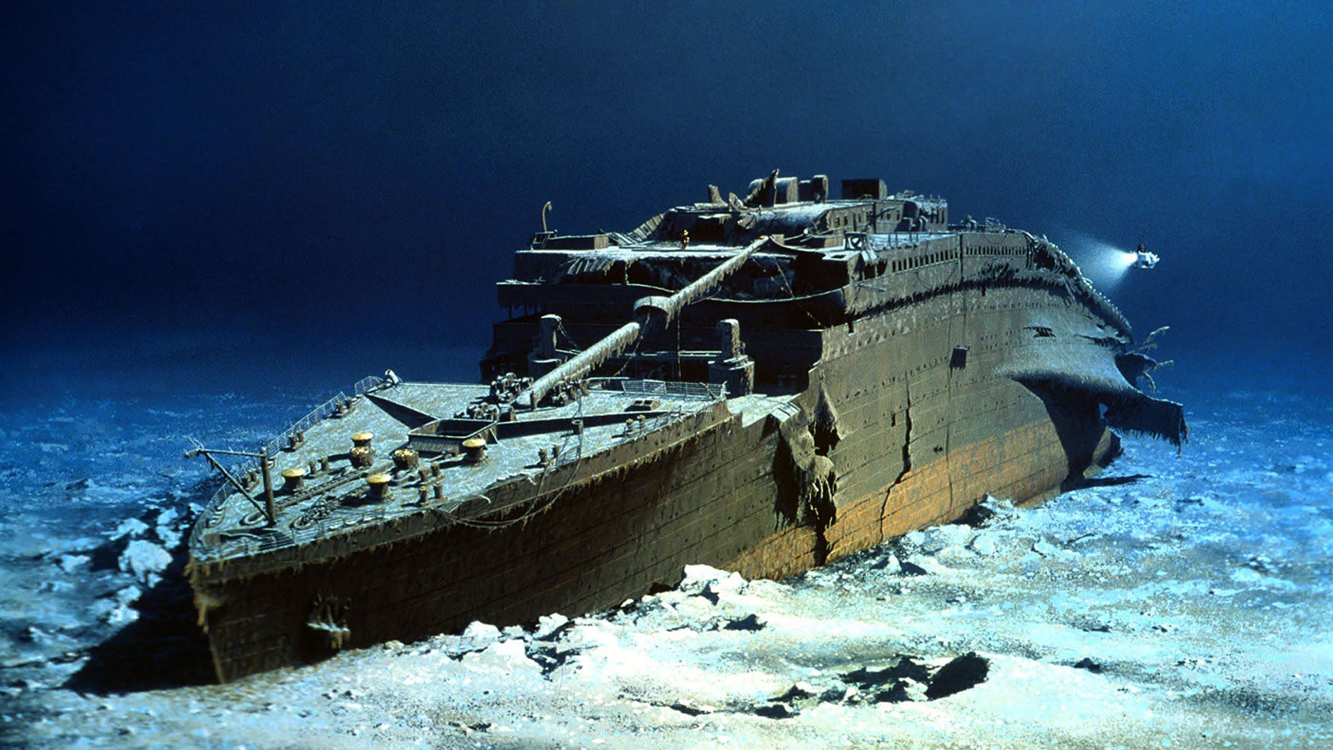 Le Titanic sorti des eaux