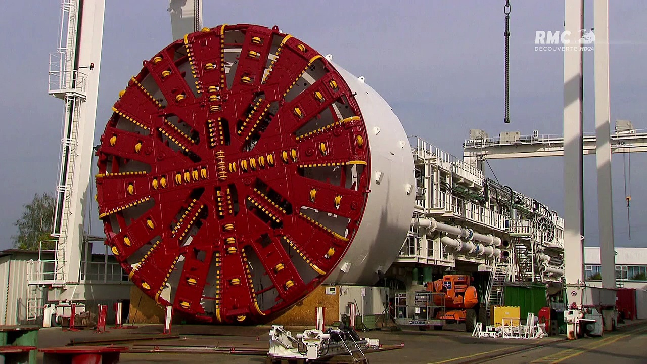 Documentaire Tunnel du Gothard : géant sous les Alpes