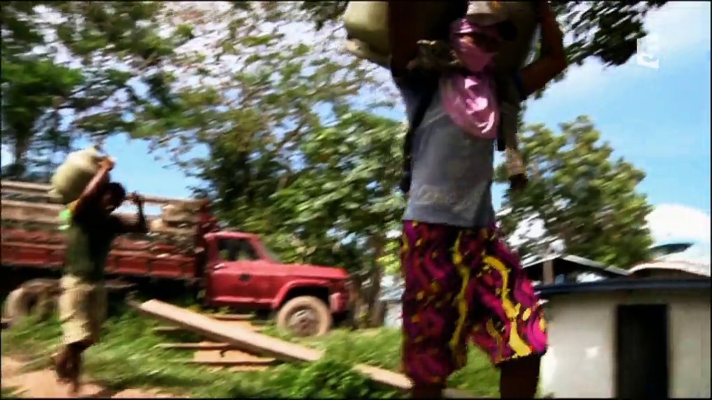 Documentaire Embarquement immédiat – Aux frontières de l’Amazone