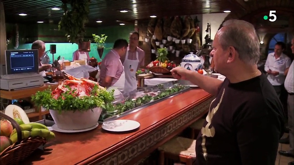 Joël Robuchon, une vie étoilée