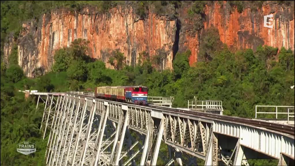 Des trains pas comme les autres - Myanmar