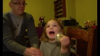 Documentaire A la maison, c’est notre fille qui commande !