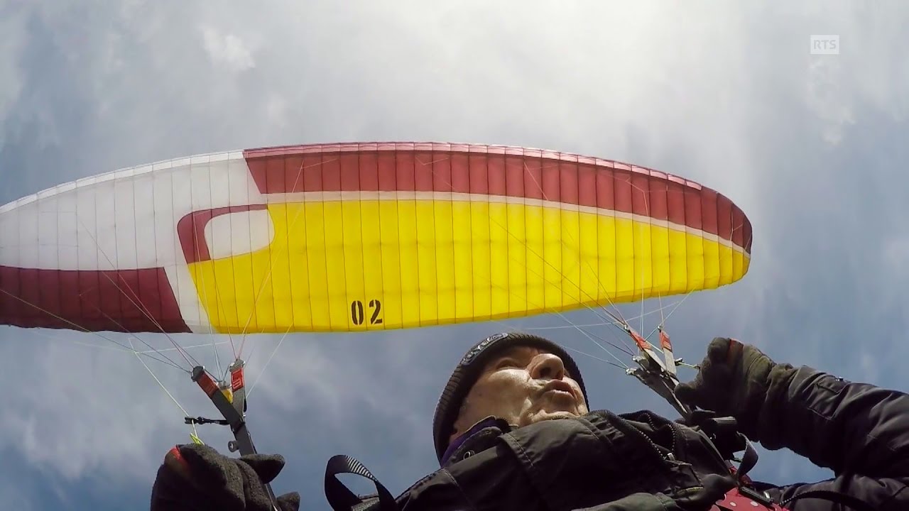 Documentaire Les ailes d’Etienne ou le portrait d’Etienne Rithner, pionnier du vol libre