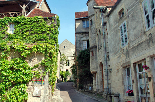 Flavigny sur Ozerain d'hier à aujourd'hui