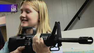 Des enfants et des armes…