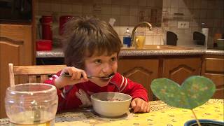 Papas poules, tout pour leurs enfants