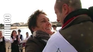 Il retrouve son amour d’enfance sur le Net