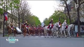 Les coulisses de la Garde Républicaine à cheval