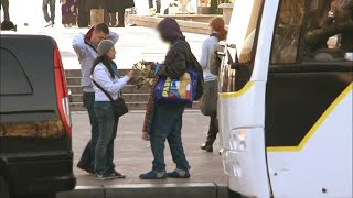 Enquête au Trocadéro : alerte piège à touristes