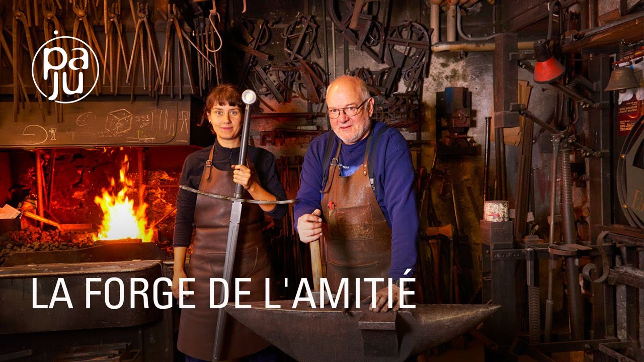 Quand un forgeron un peu ours rencontre une jeune artiste enthousiaste