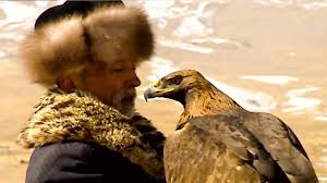 Hassan Bai'ake, le maître des aigles
