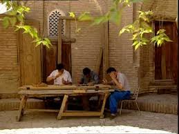 D&eacute;couverte du Monde &ndash; Artisans d&rsquo;Ouzbekistan