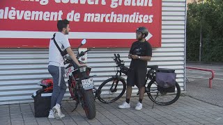 Livreurs à domicile, les forçats du guidon
