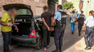 Gendarmes : l'été très chaud du Grau-Du-Roi
