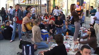 Documentaire Les apéros géants Facebook sèment la panique !