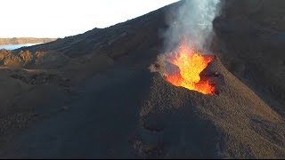 La Réunion, de la croûte au noyau terrestre