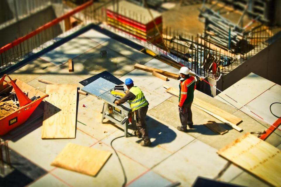 Sécurité au travail : 7 conseils pour prévenir les chutes sur le lieu de travail