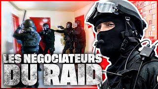 Documentaire Les négociateurs du RAID en action