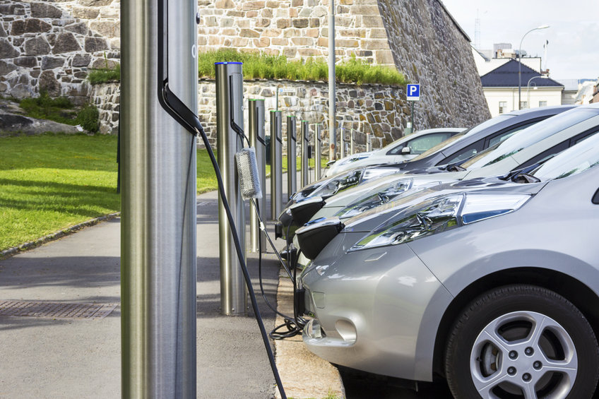 Comment les bornes de rechargement électriques participent-elles à la transition écologique ?