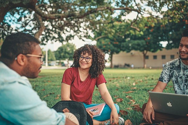 Comment faire pour améliorer son niveau en français ?