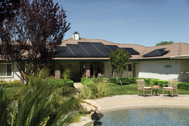 Pourquoi installer des panneaux solaires chez soi ?