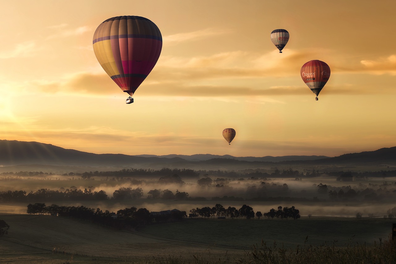 Est ce que c'est mieux de prévoir son vol en montgolfière pour 2 personnes le matin ou le soir ?