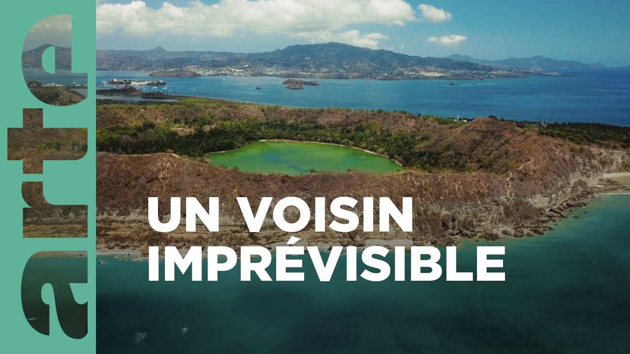 Mayotte : la naissance d'un géant sous-marin | Des volcans et des hommes