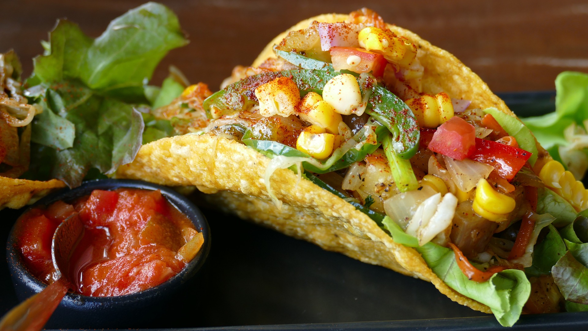 Documentaire Le tacos, une tendance qui s’affirme en restauration rapide