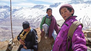 Documentaire Inde, les voltigeurs de l’Himalaya – Les routes de l’impossible