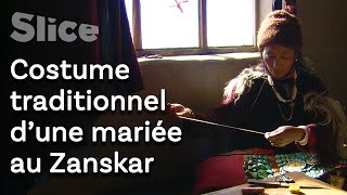 Documentaire Cérémonie de mariage au Zanskar : la fabrication de la coiffe de la mariée