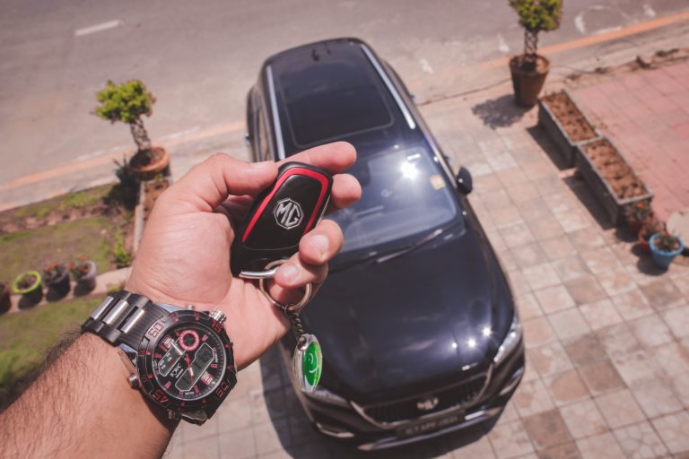 Article | Etes-vous toujours assuré lorsque vous prêtez votre volant ?