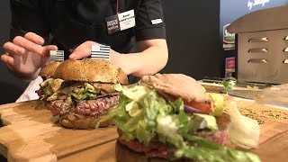 Aude participe au concours du meilleur burger de France
