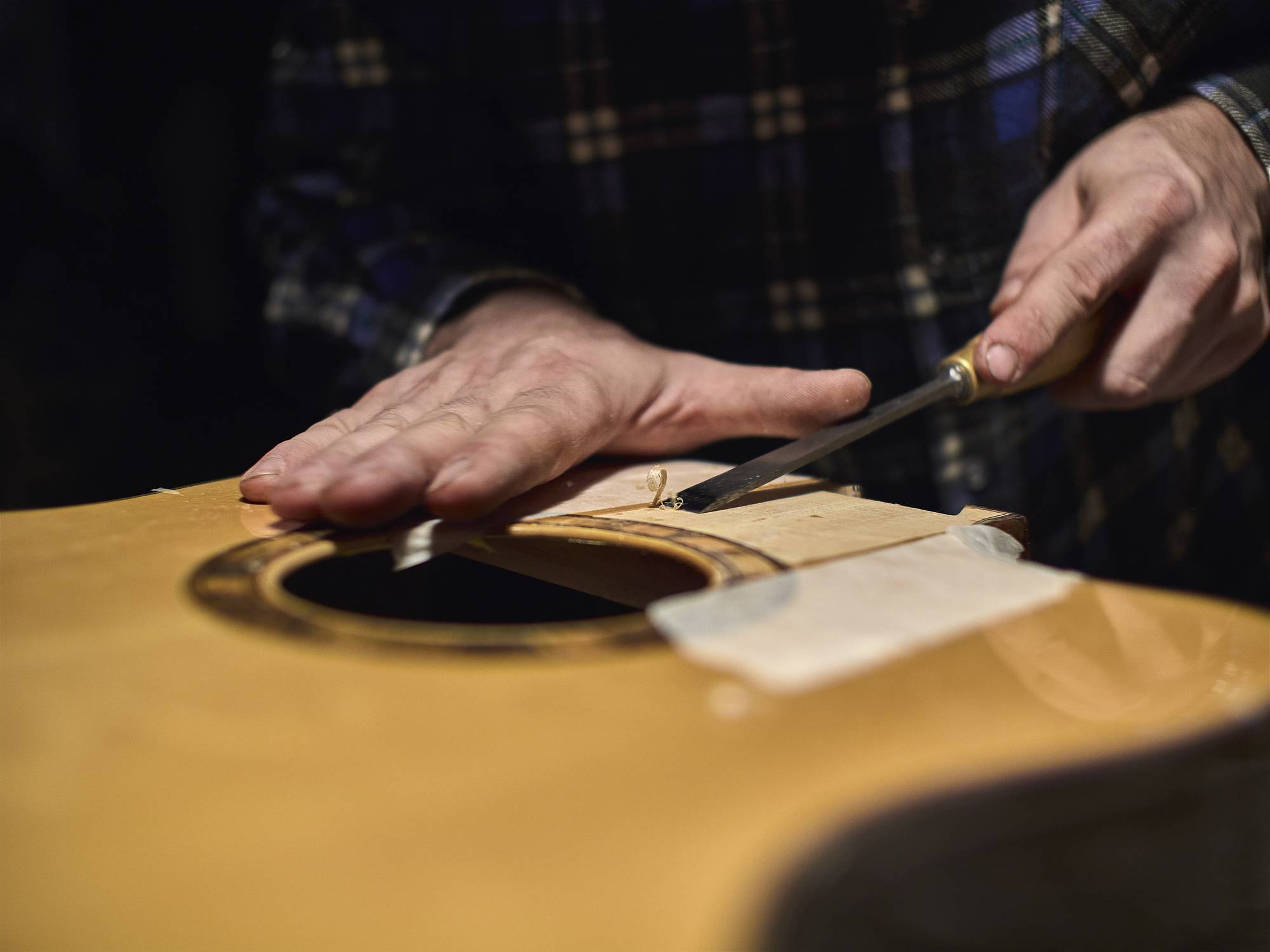 luthier instrument de musique