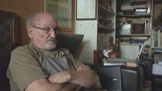 Charles transmet à Hugo le métier de coutelier