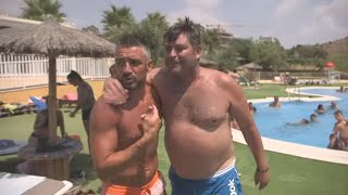 Ils partent de zéro et créent un camping renommé