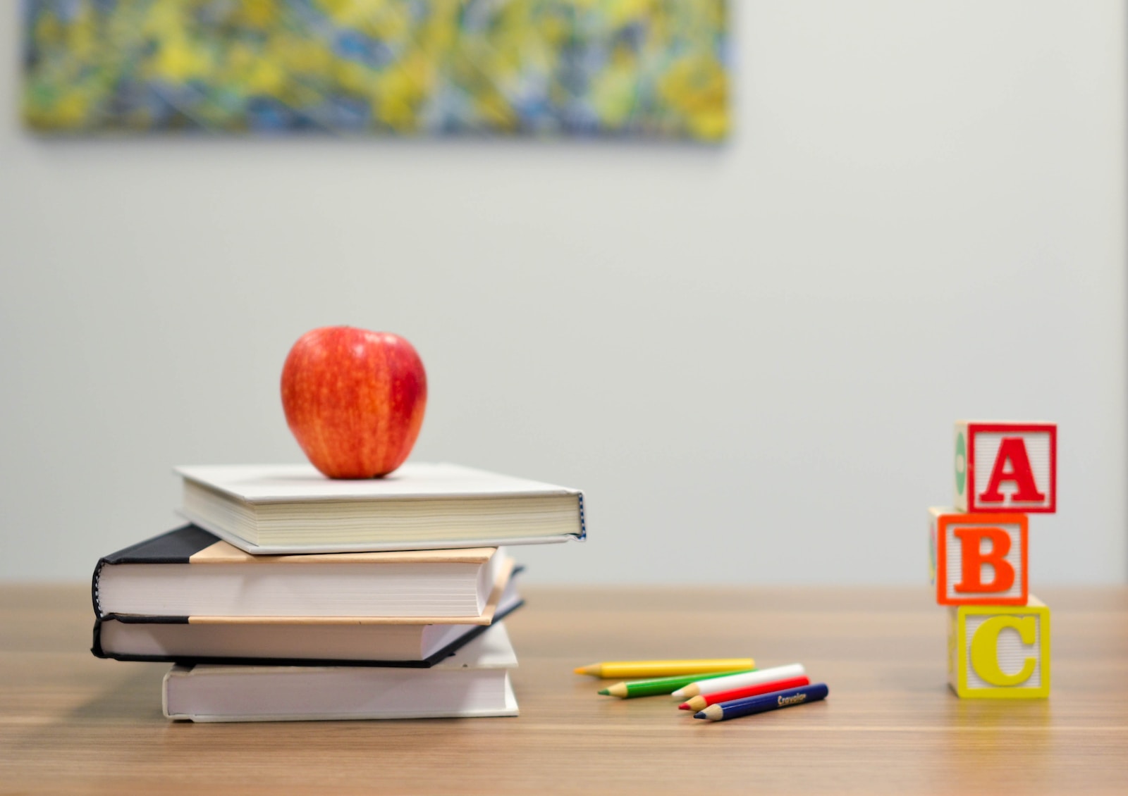 Quels sont les trois types d'éducation ?