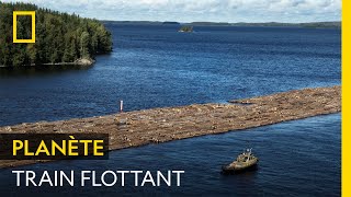 L'étonnant voyage du train flottant de bois dans les îles finlandaises