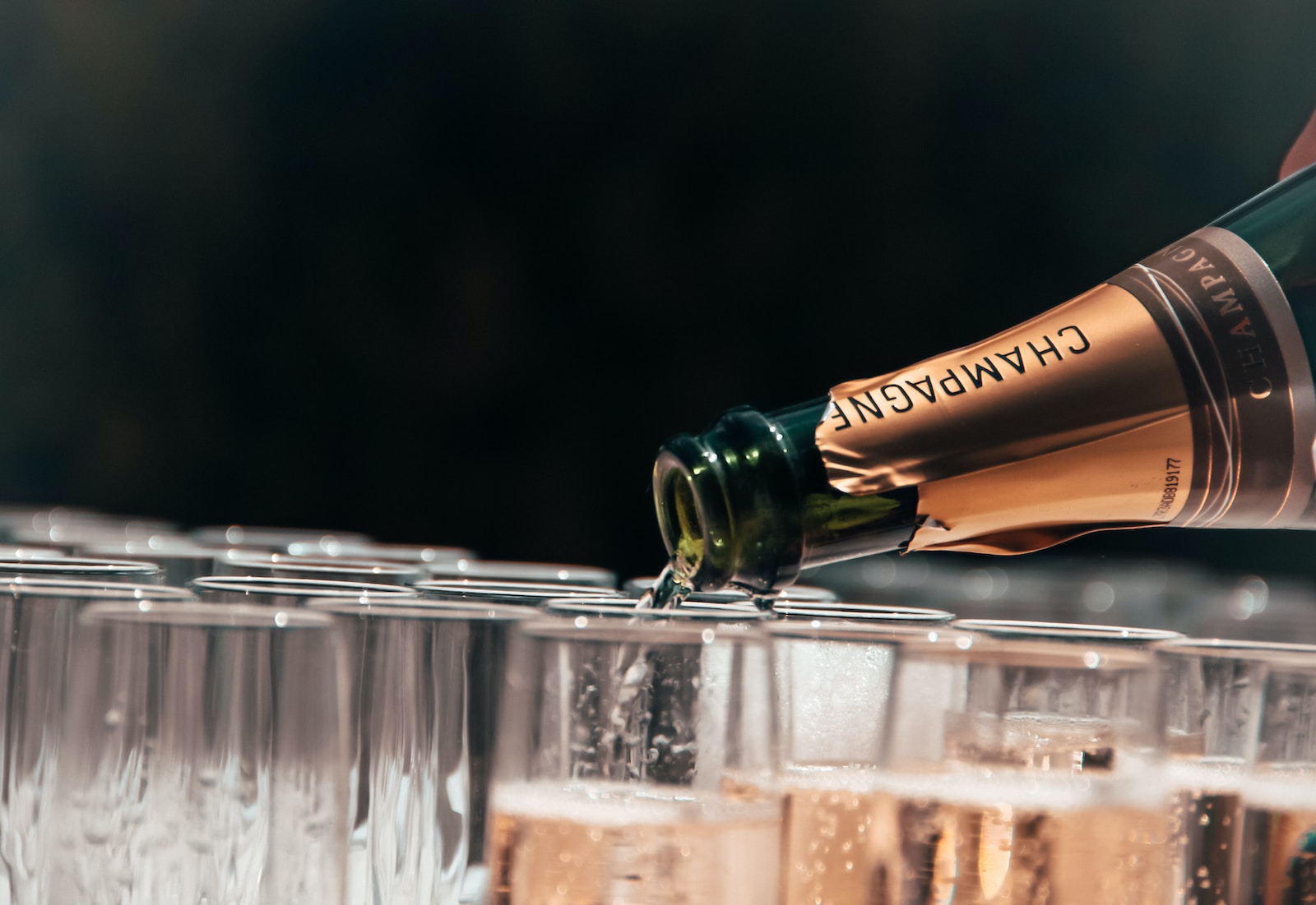 Documentaire D’où viennent les bulles du champagne ?
