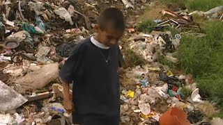La famille de ce petit colombien, c'est la rue