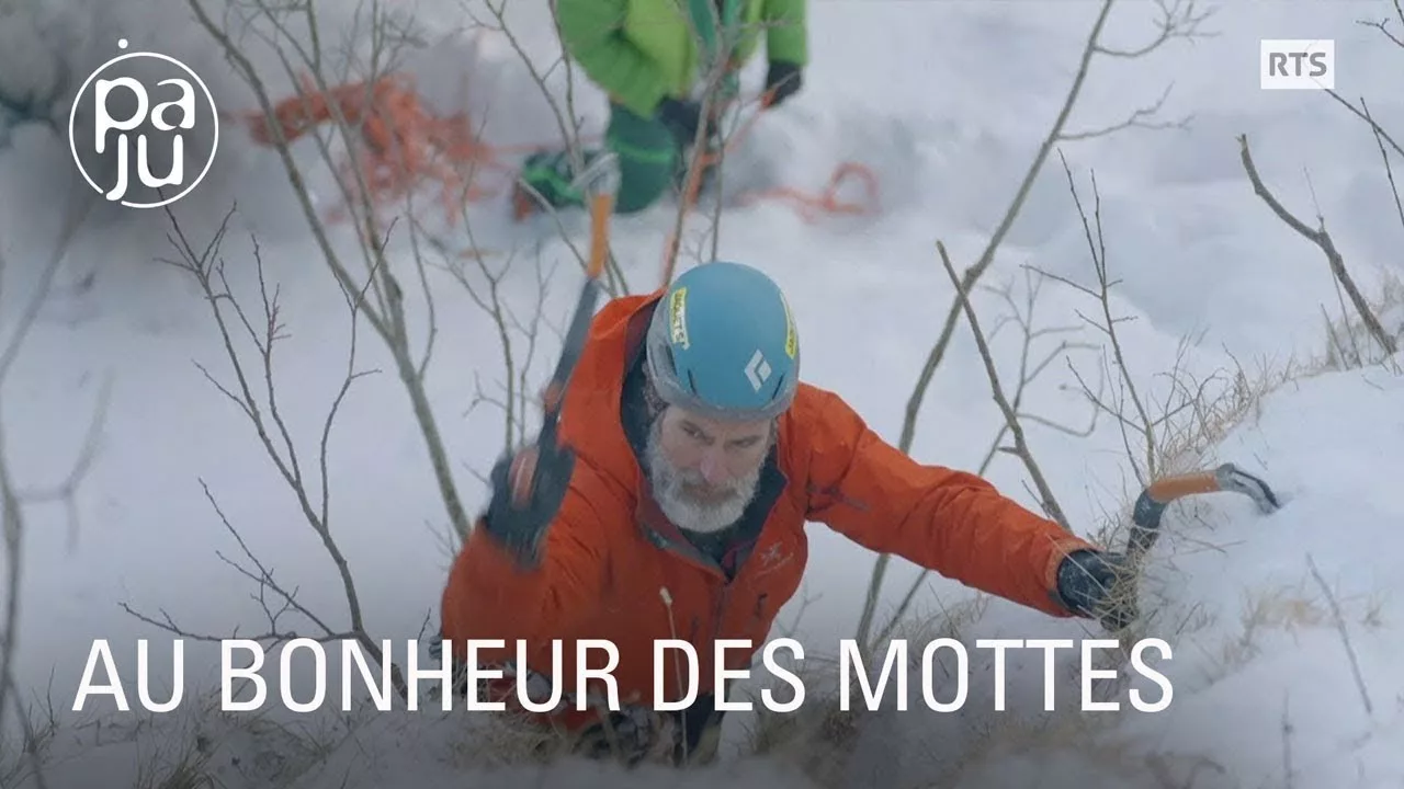 Documentaire Simon et Nicolas sont passionnés par l’escalade sur mottes gelées